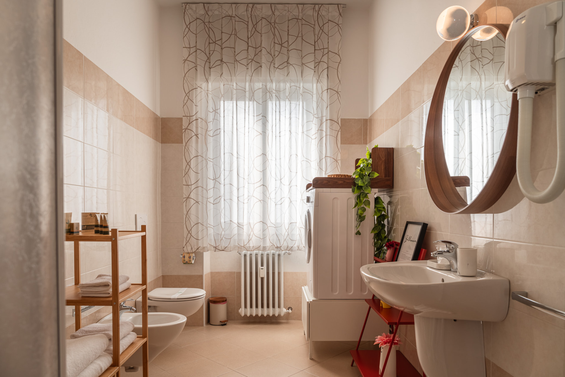 Bagno di Camera Salvia con doccia